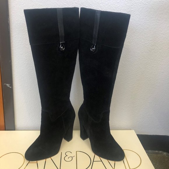 Joan & David Dasterla Boots Black Suede - Picture 2 of 5